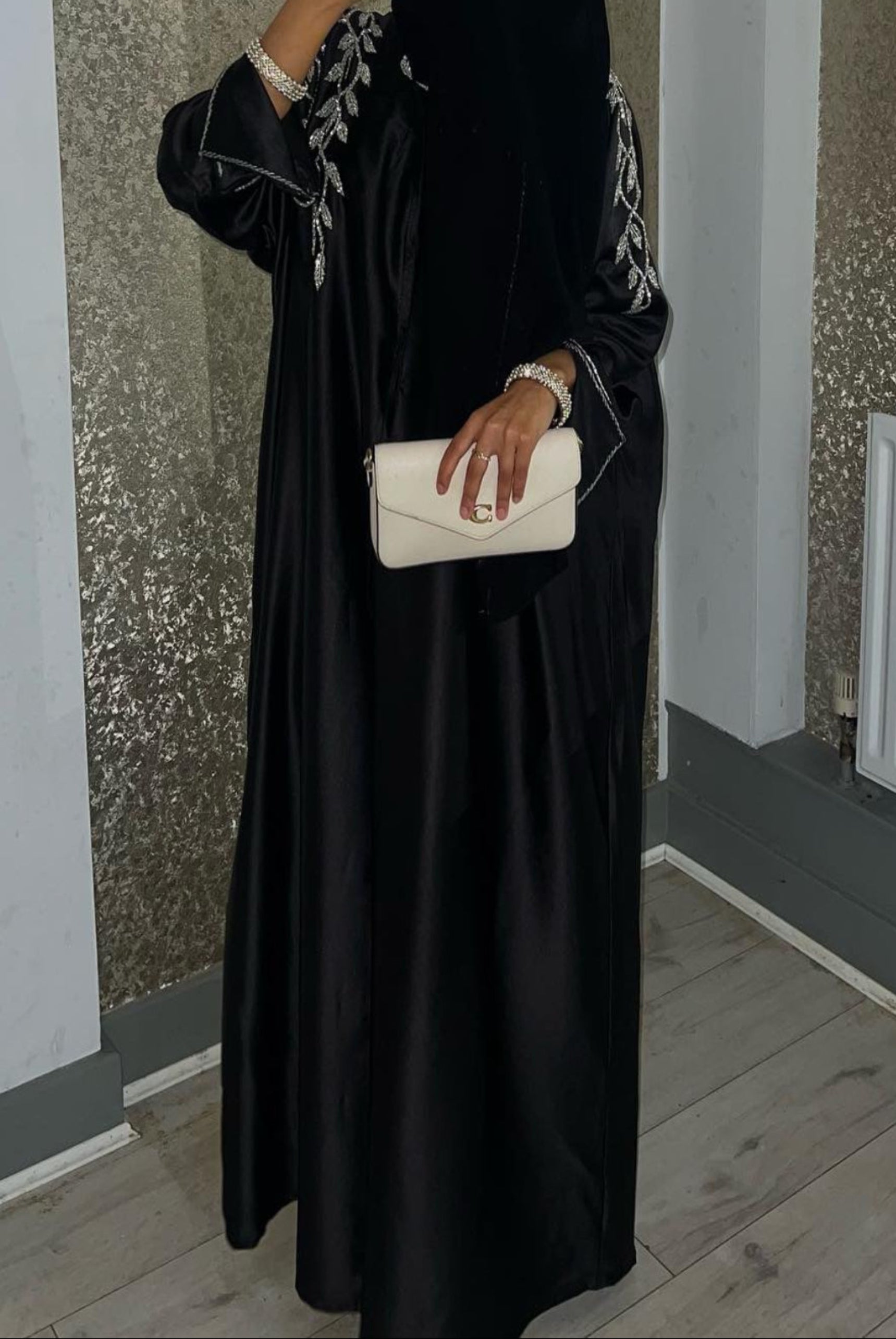 Jannati  جنتي (Black)