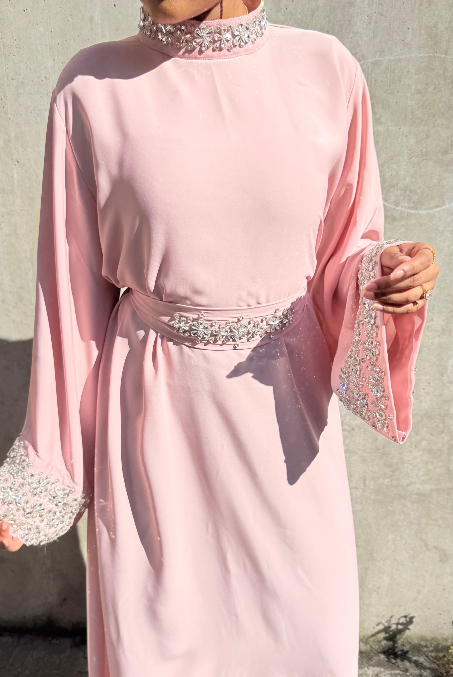Dahlia داليا (Baby Pink)