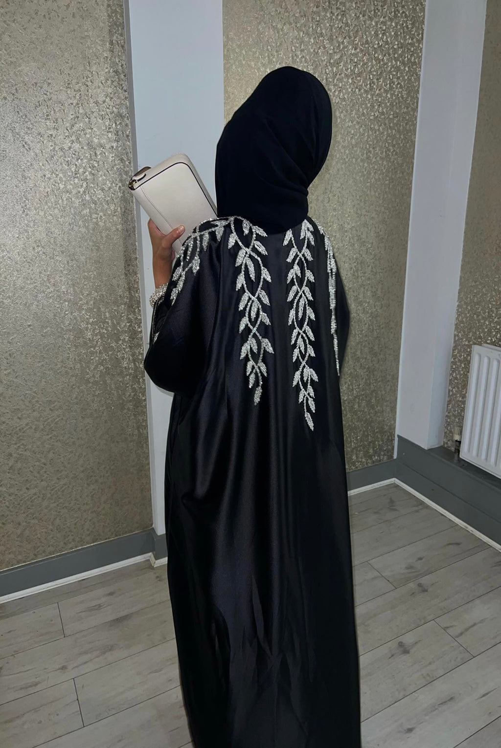 Jannati  جنتي (Black)