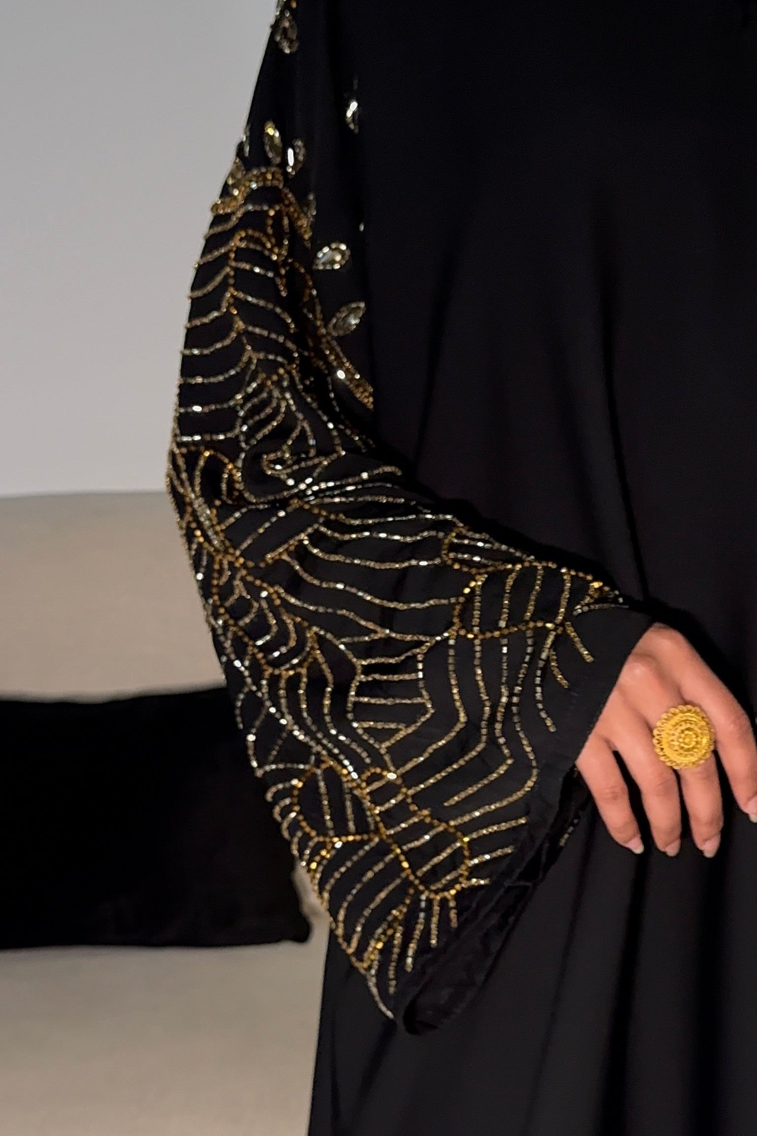 Meera میرا (Gold)