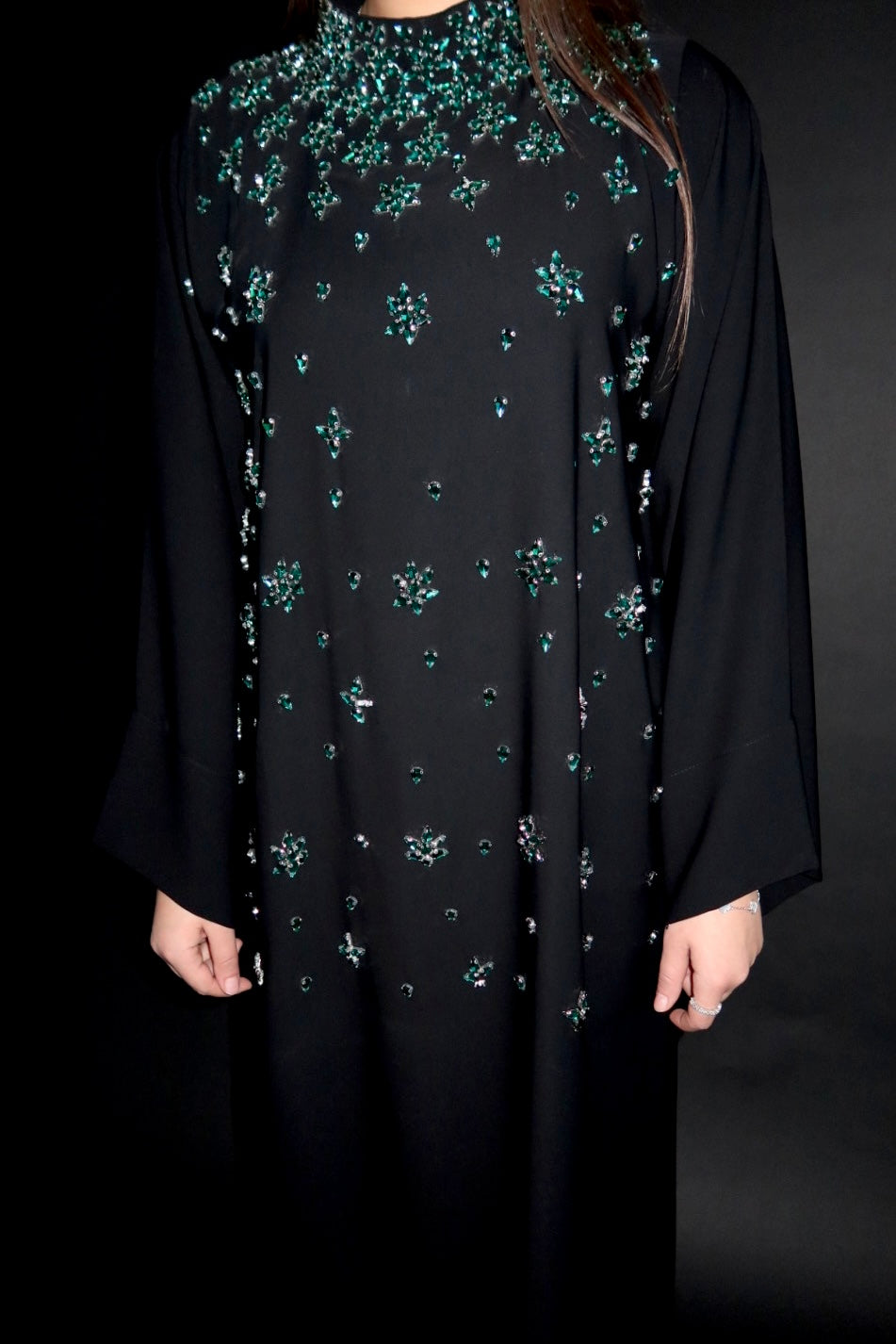 Basma بسمة (Emerald)