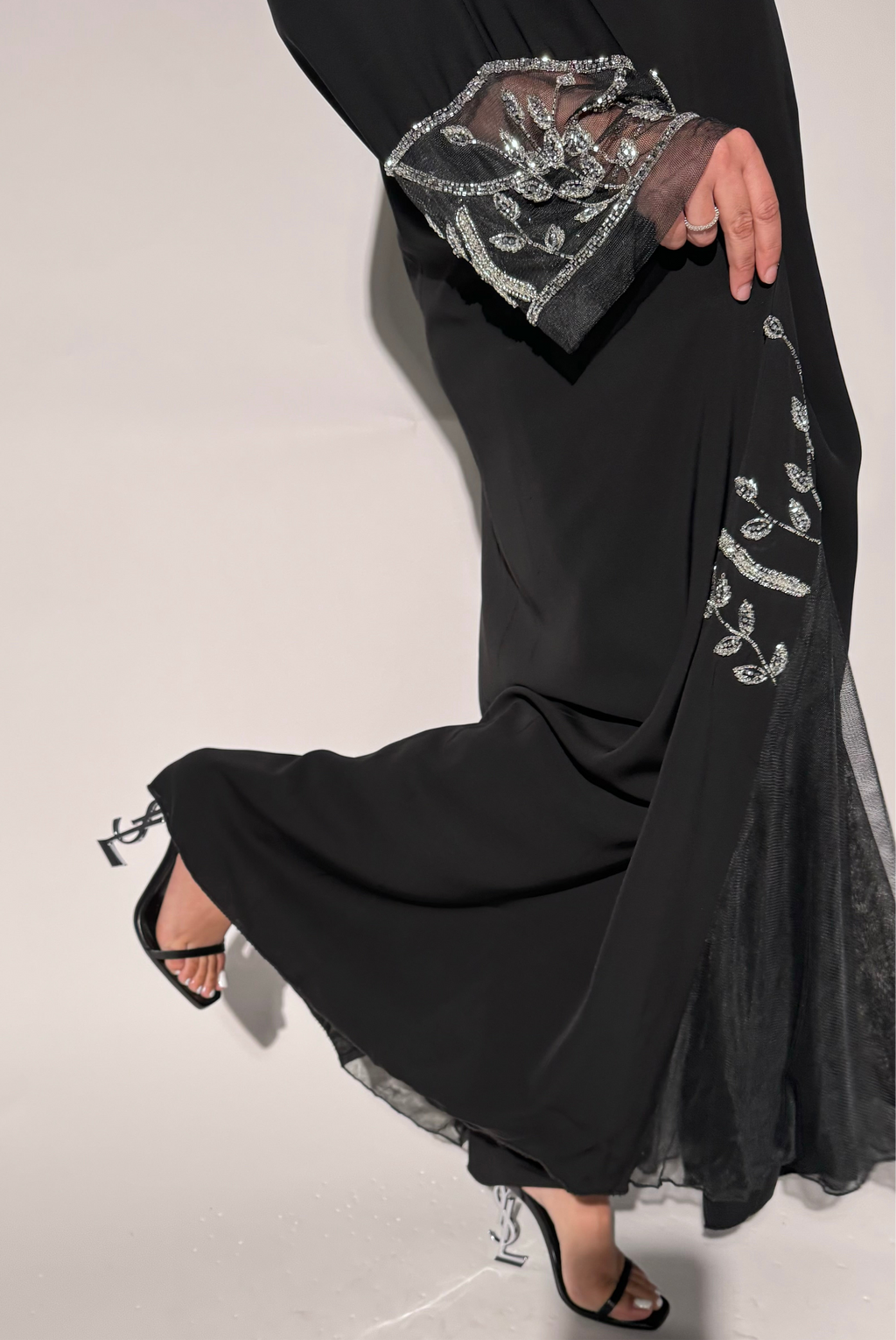 Sima سيما (Black)