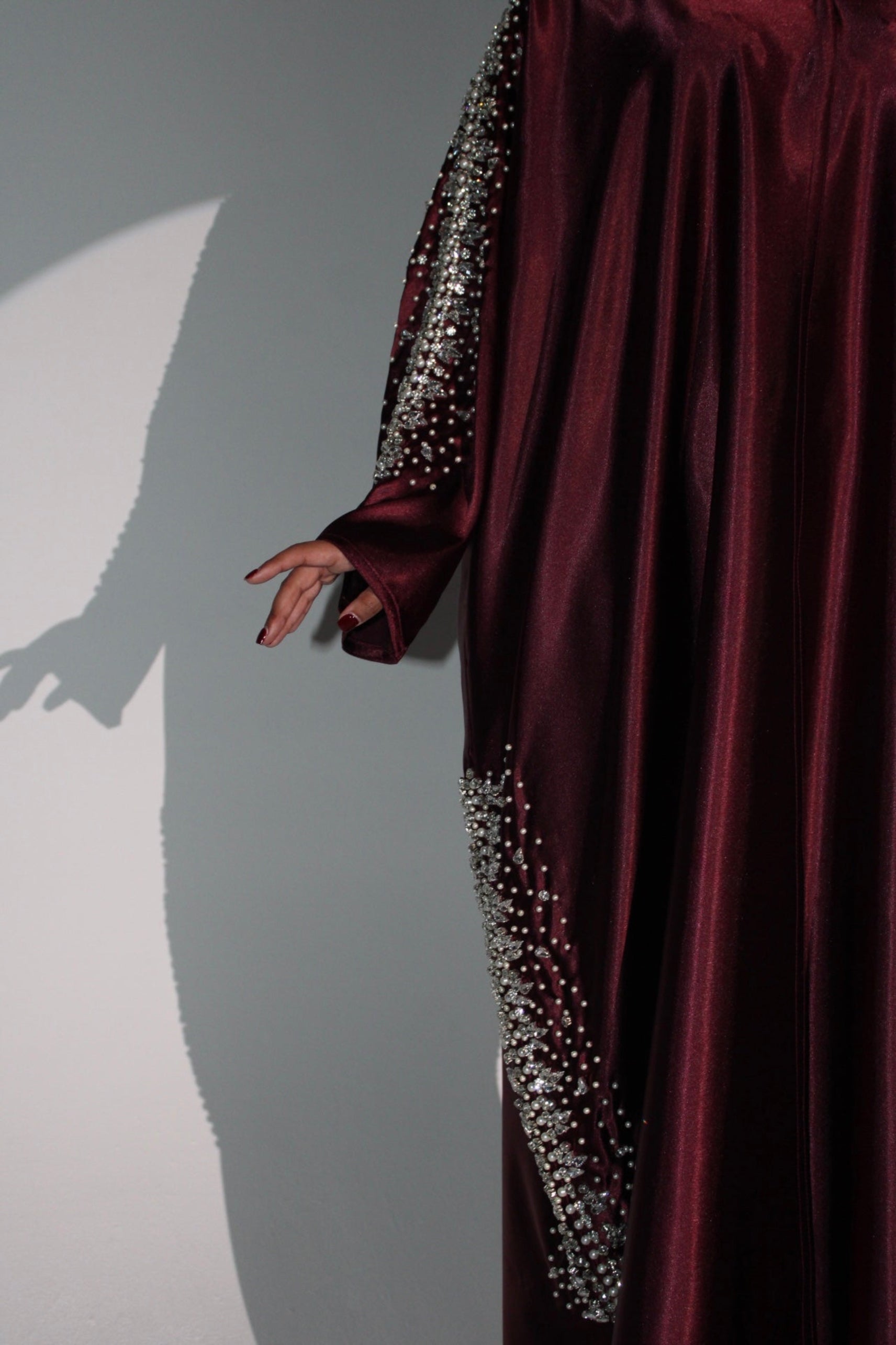 Zoya زويا (Burgundy)  *PRE-ORDER*