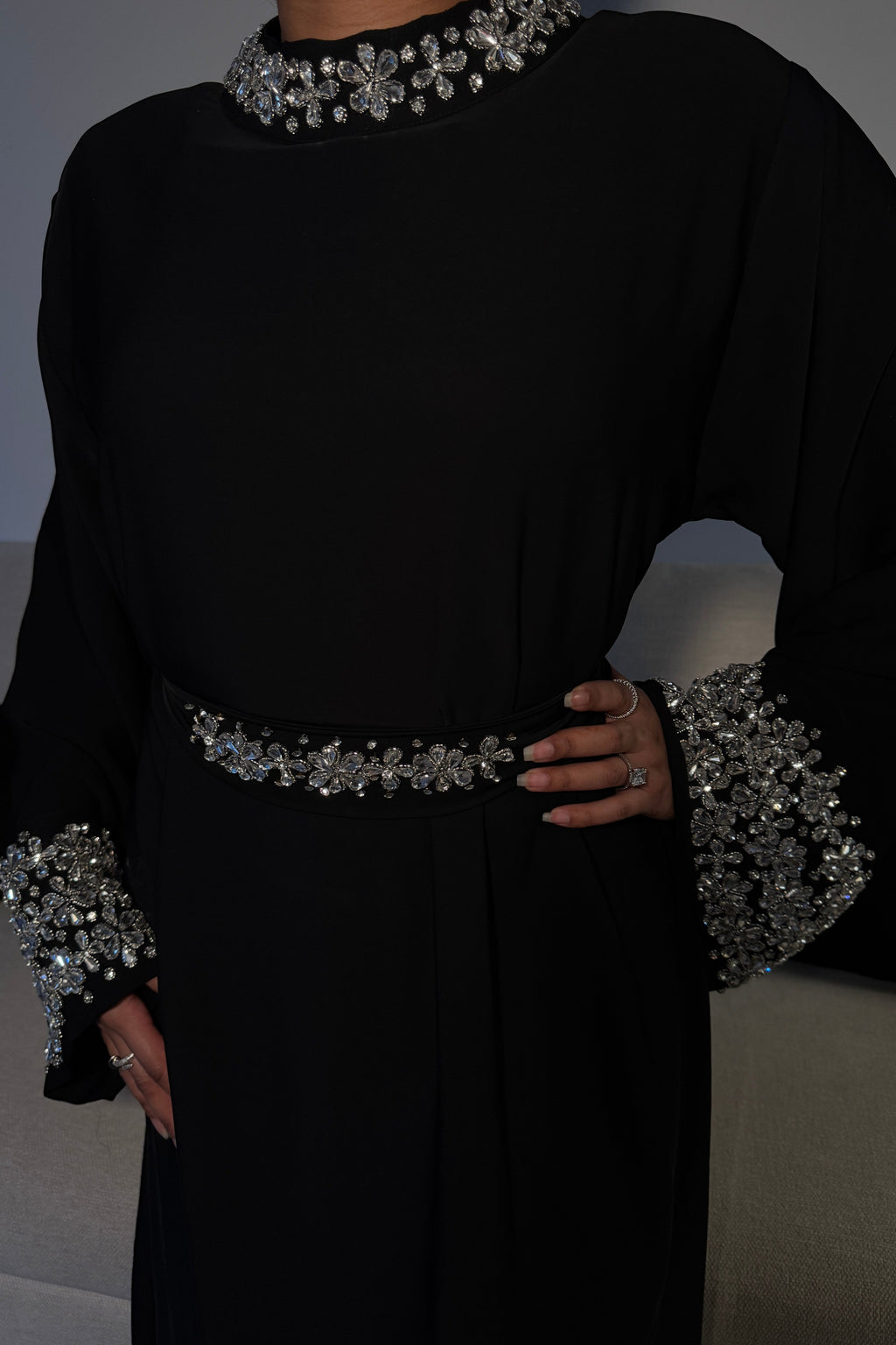 Dahlia داليا (Black)