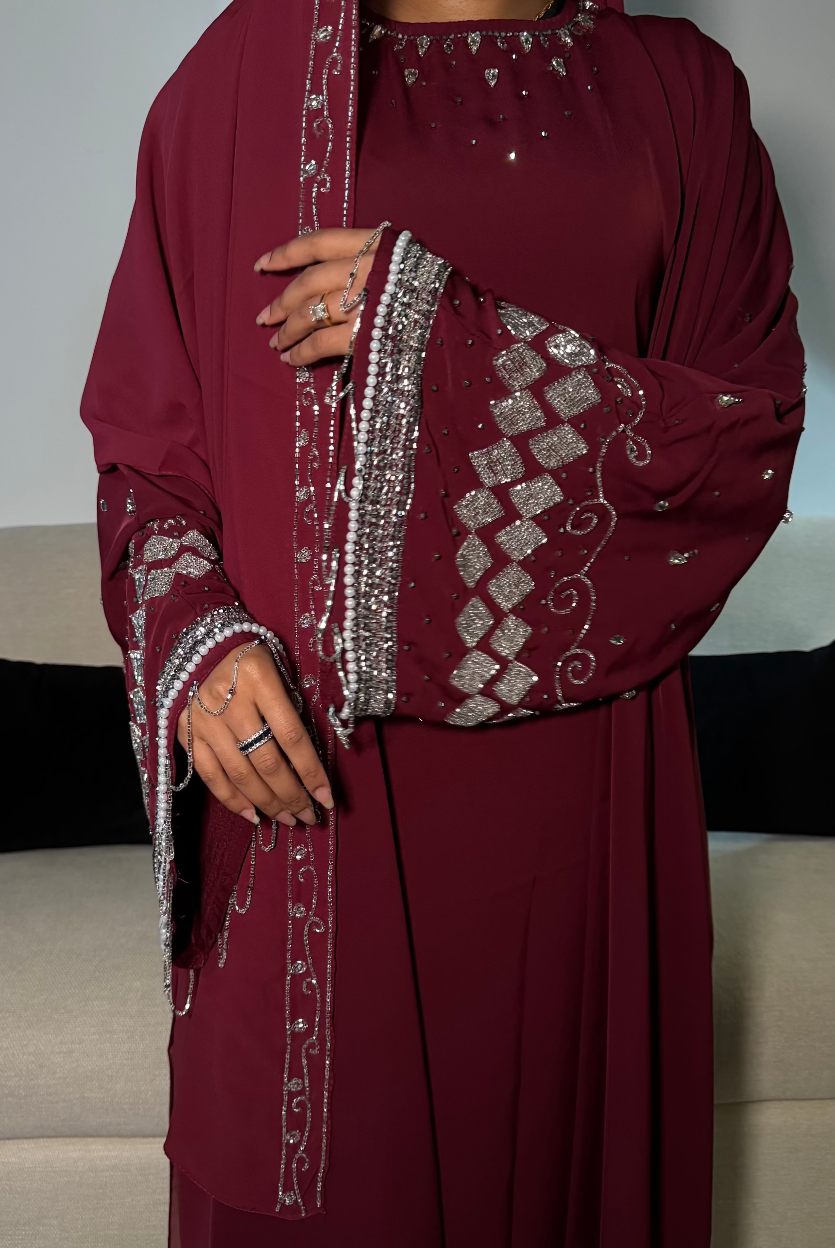 Maysoon ميسون (Burgundy)